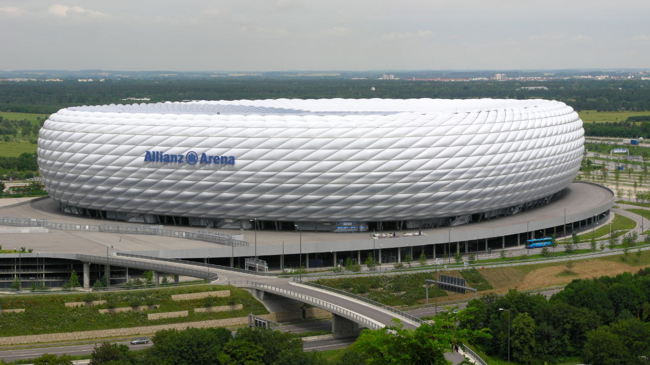 Copyright : Wikipédia / Allianz Arena allianz_arena