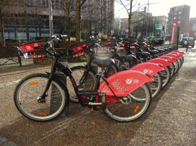 Copyright : Archive Zoom Sur Lille / V'Lille RETRO 2011 : ça roule pour le V'Lille !