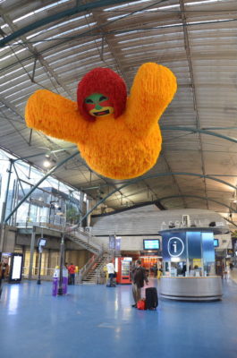 Copyright : Zoom Sur Lille / Surrational de Nick Cave art_lille3000_fantastic08