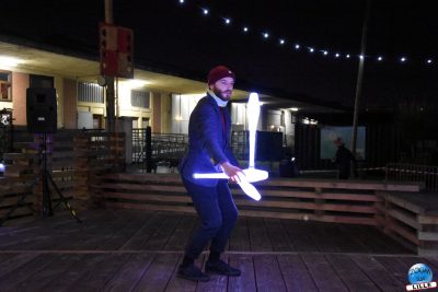 Copyright : Zoom Sur Lille / Urban Trail de Lille - Jongleur lumineux dans le Cours St So
