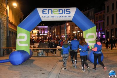 Copyright : Zoom Sur Lille / Urban Trail de Lille - Ravitaillement place Louise de Bettignies