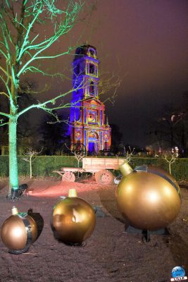Copyright : Zoom Sur Lille / Boules de Noël Géante