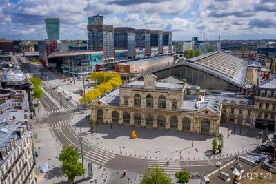 Copyright : DR - Let's Fly Production / Gare Lille Flandres + Euralille