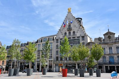 Copyright : Zoom Sur Lille / Grand'Place et Façade de "La Voix du Nord"