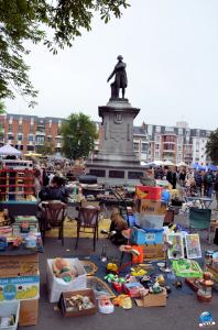 Braderie Vieux-Lille 01