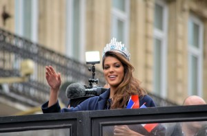 Parade Miss Univers 2016 - Iris Mittenaere 14
