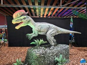 Le Mondes Dinosaures - 02