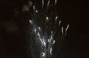 parade_32_20121009_1046660473