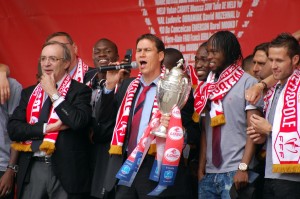 losc03_18_20110516_1669402451
