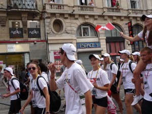 parade04_14_20110707_1596547374