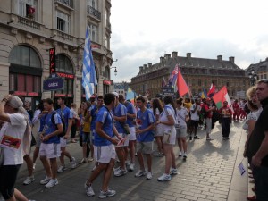 parade05_16_20110707_1397846676