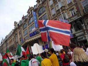 parade08_14_20110707_1088759007