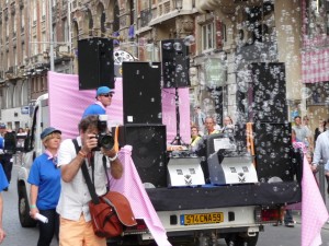 parade_1_20110707_1436921180 