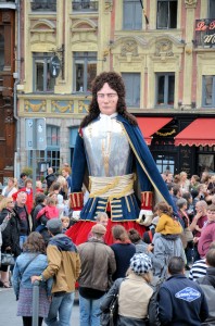 parade_geants2015_110