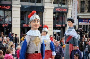 parade_geants2015_80