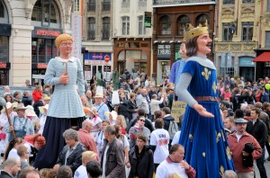 parade_geants2015_91