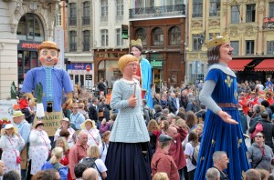 parade_geants2015_92