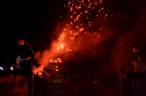 spectacle_56_20130520_1556961420