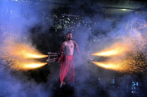 spectacle_69_20130520_1633565074