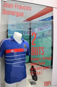 Tournée du Trophée UEFA EURO 2016 09           