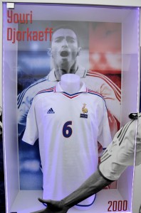 Tournée du Trophée UEFA EURO 2016 11      